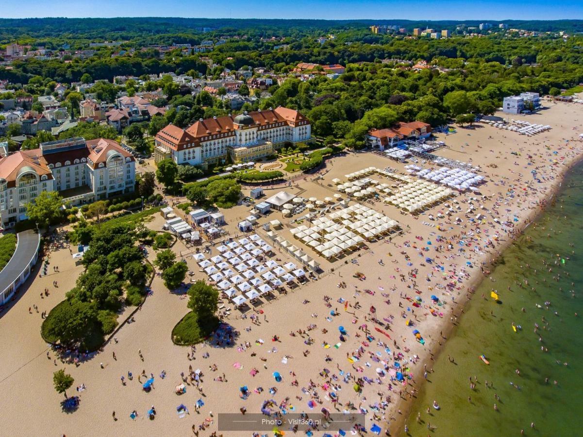 Aquarius - Hampton Apartments Sopot Bagian luar foto